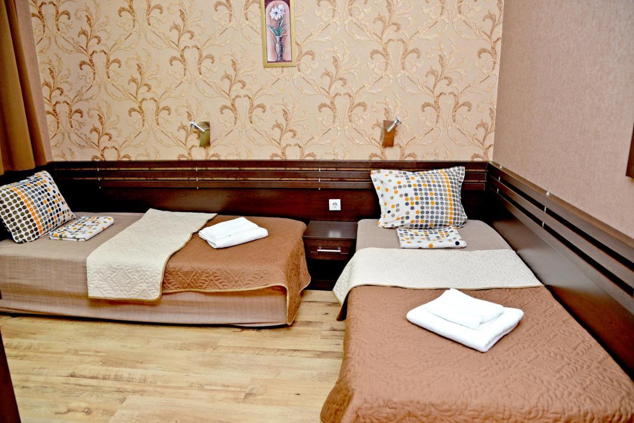 Dream Hotel Sliven Buitenkant foto