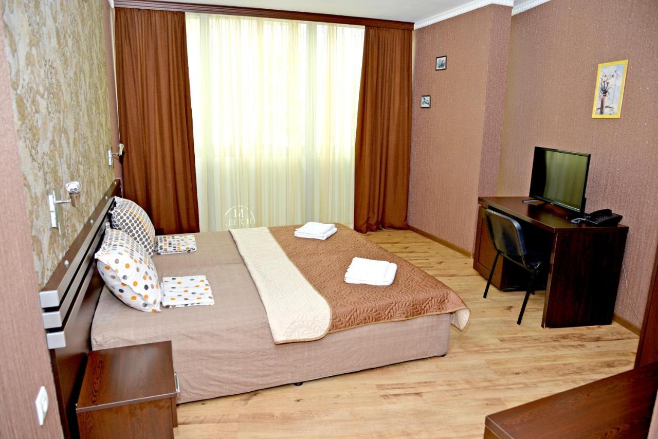 Dream Hotel Sliven Buitenkant foto