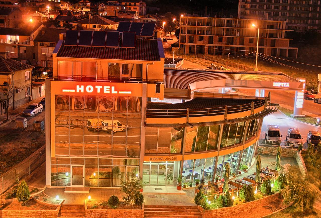 Dream Hotel Sliven Buitenkant foto