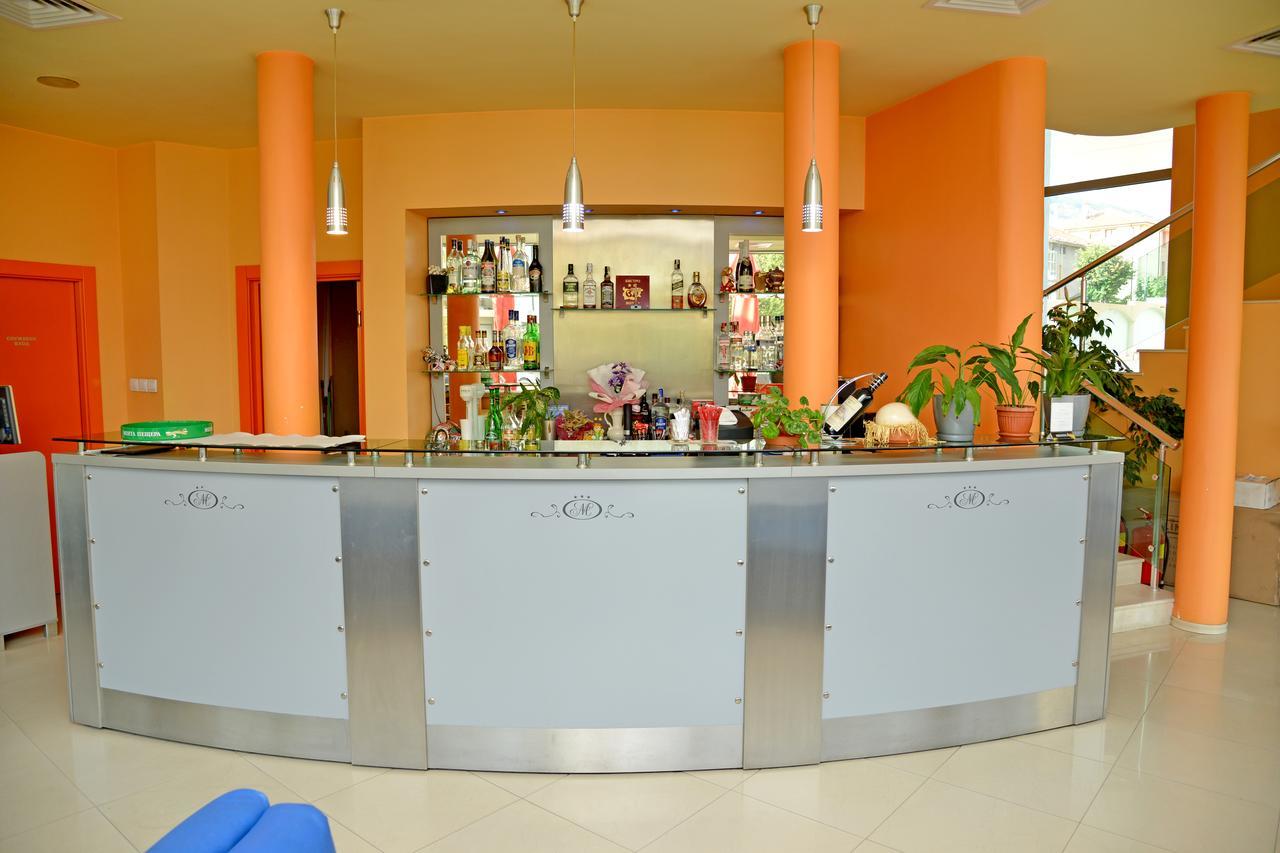 Dream Hotel Sliven Buitenkant foto